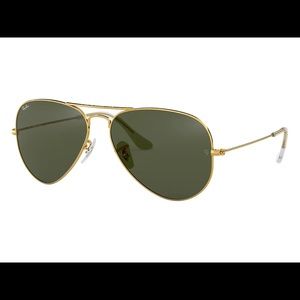 Ray-Ban Classic Aviators
